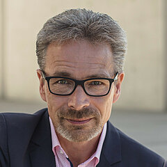 Michael Herzog - CEO Business-Partner Analytics GmbH