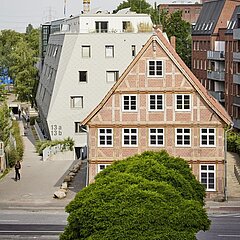 Katharina Duwe, deutsche zeitgenössische bildende Künstlerin; Birgit Klerch, Künstlerin