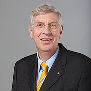 Dr. jur. Ingo Wolf, Rechtsanwalt, Innenminister NRW a. D., Oberkreisdirektor a. D., Vorsitzender Rechtsausschuss NRW Landtags a.D.