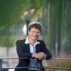 Prof. Dr. Silja Graupe, Gründerin und Präsidentin der Hochschule für Gesellschaftsgestaltung